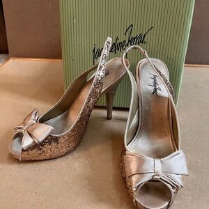 Jacqueline Ferrar Glittering Gold Bow Heels